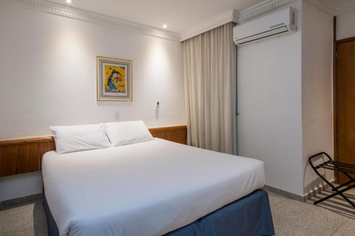 Hotel Bandeirantes