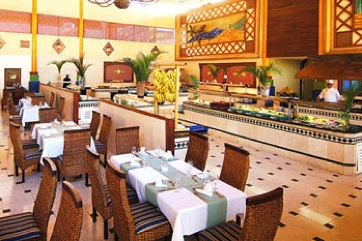 Hotel Barcelo Dominican Beach