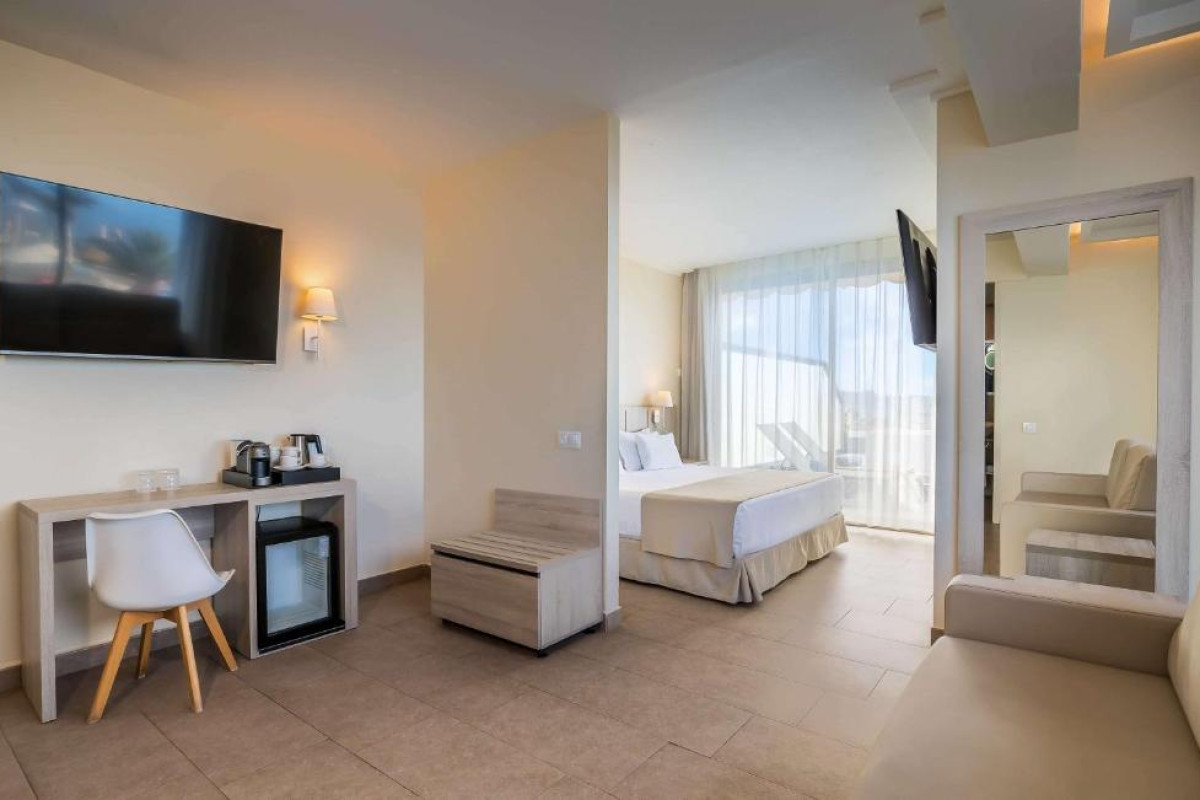 Hotel Barcelo Santiago - Adults Only