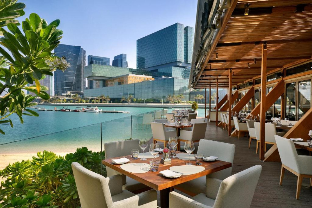 Hotel Beach Rotana - Abu Dhabi