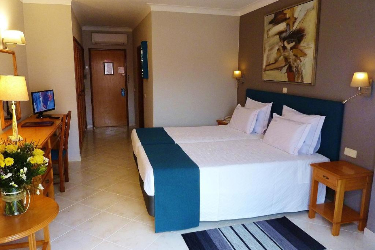 Hotel Belavista Da Luz