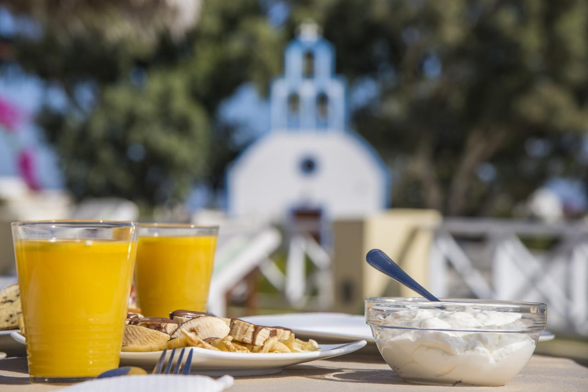 Hotel Bella Santorini