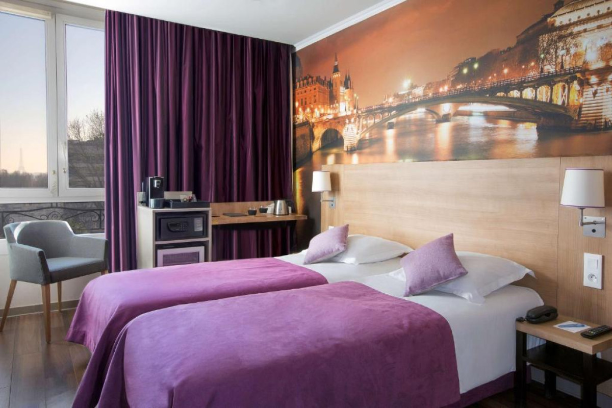 BEST WESTERN RIVES DE PARIS LA DEFENSE