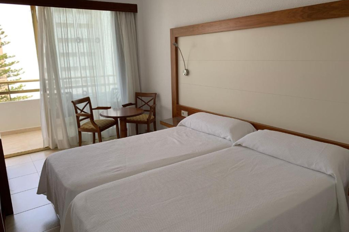 Hotel Biniamar