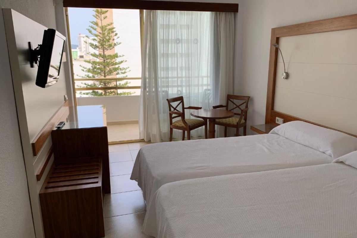 Hotel Biniamar