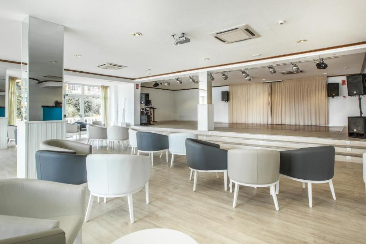 Hotel BLUESEA Lagos de Cesar