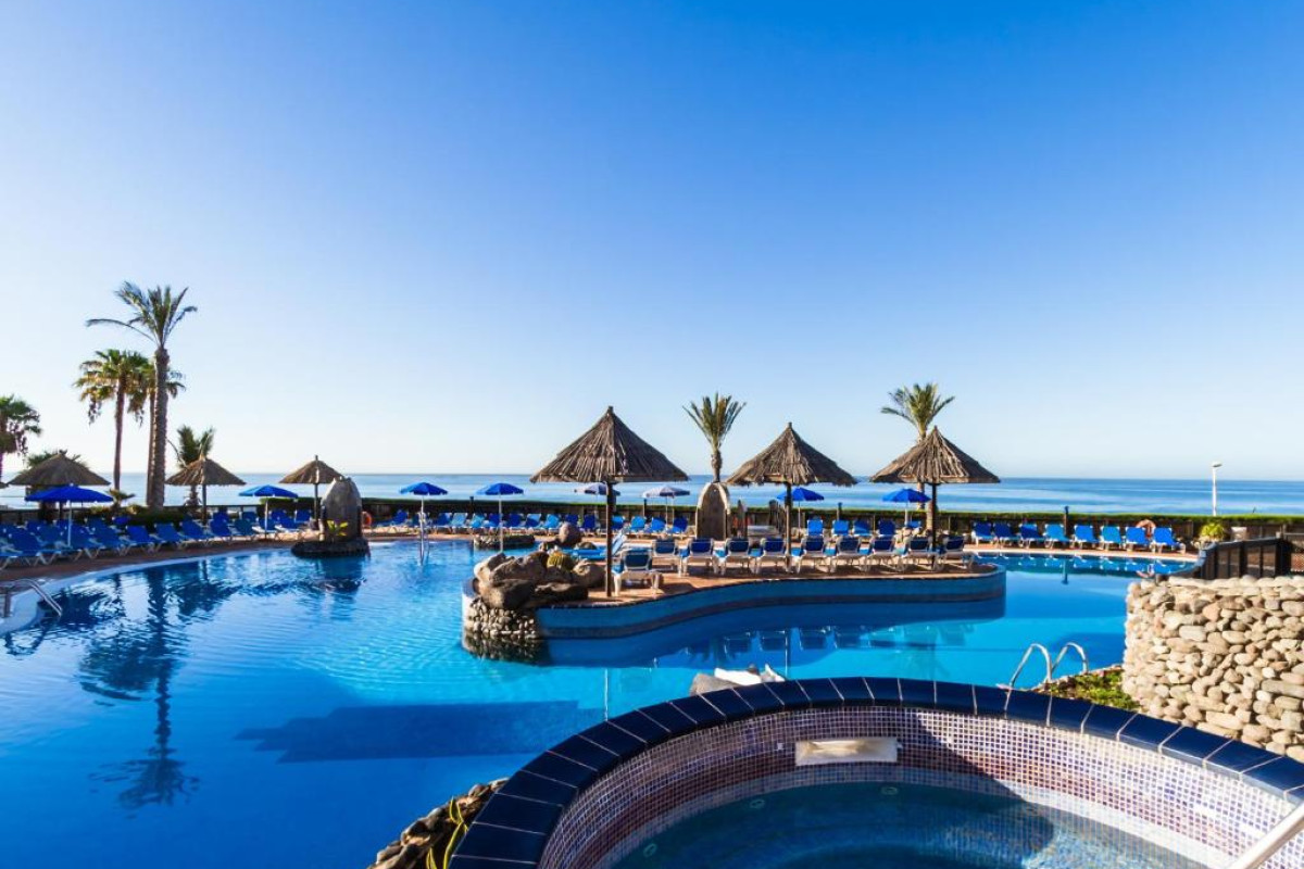 Hotel BlueBay Beach Club