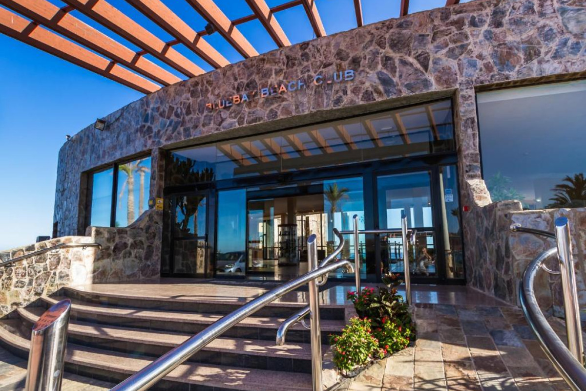 Hotel BlueBay Beach Club