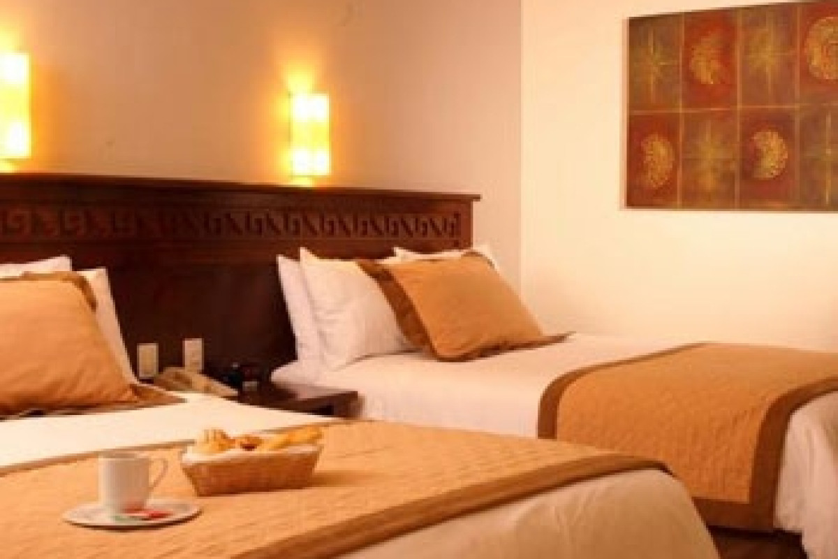BLUEBAY GRAND ESMERALDA