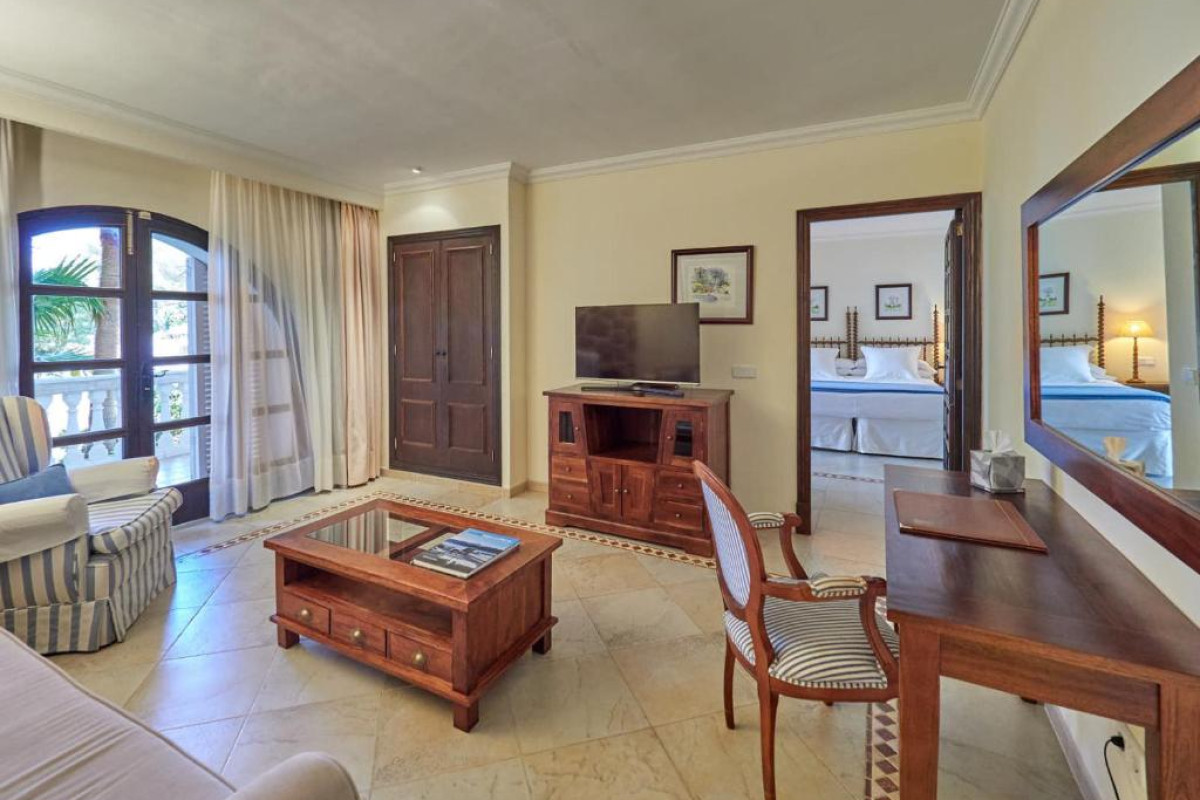 Hotel Bonsol Resort & SPA