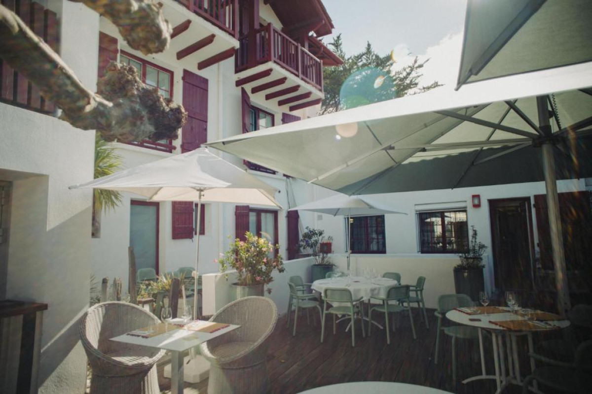 Hôtel Briketenia