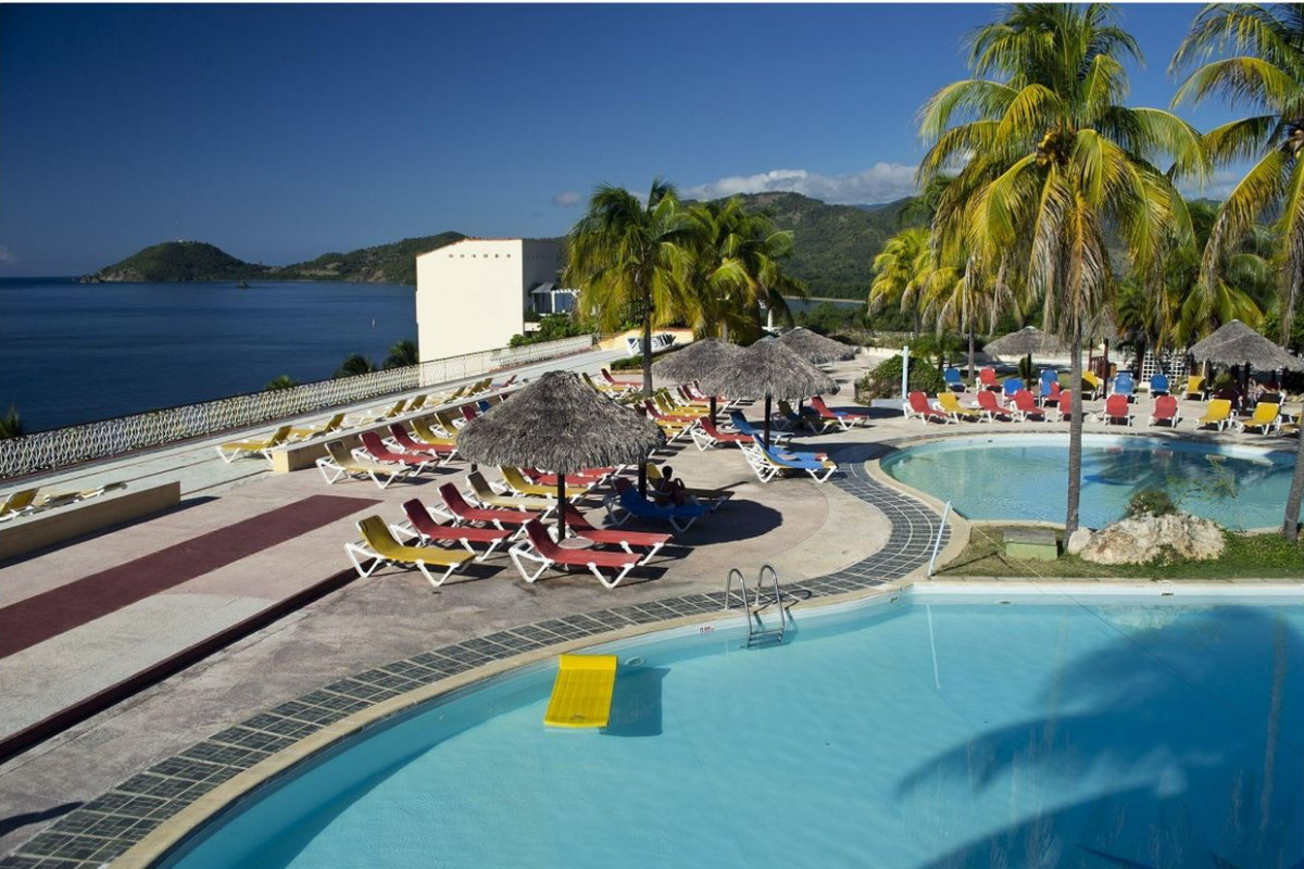 Hotel Brisas Sierra Mar