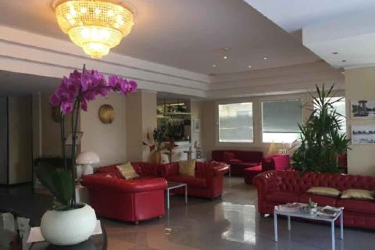 Hotel Bristol