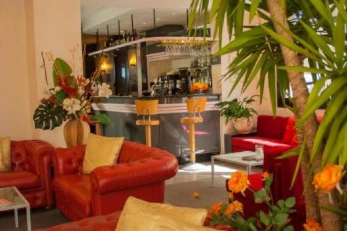 Hotel Bristol