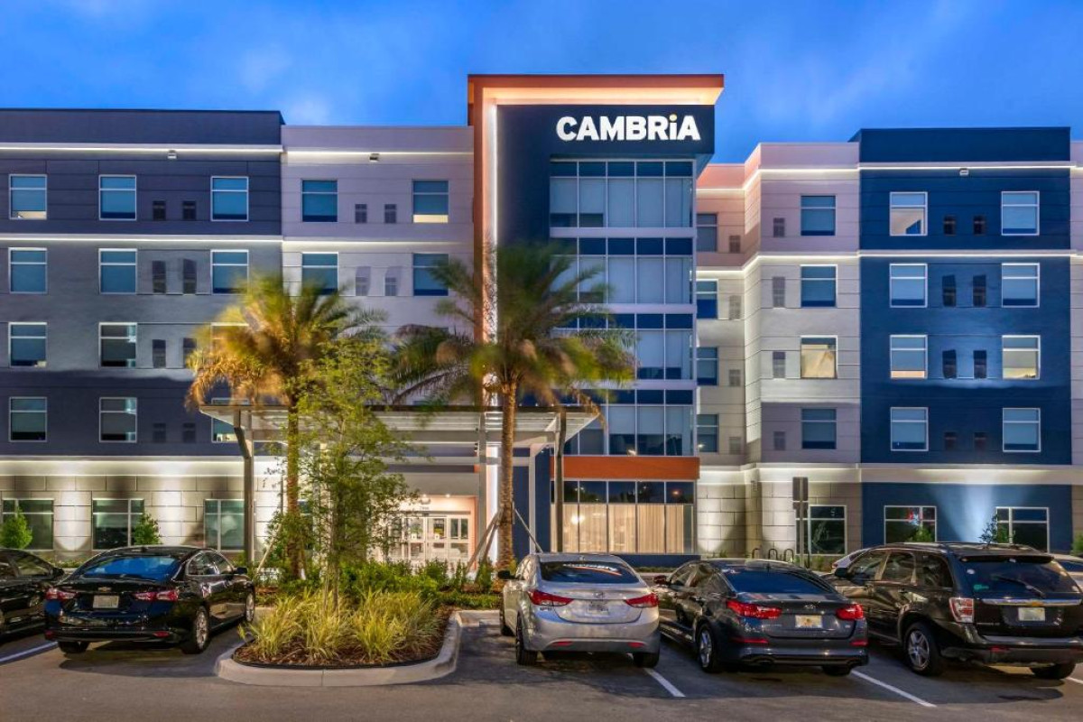 Hotel Cambria Orlando Airport