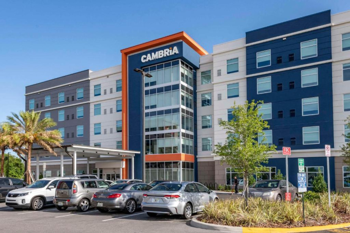 Hotel Cambria Orlando Airport