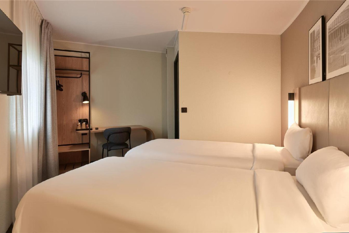 Hotel Campanile Paris Est - Porte De Bagnolet