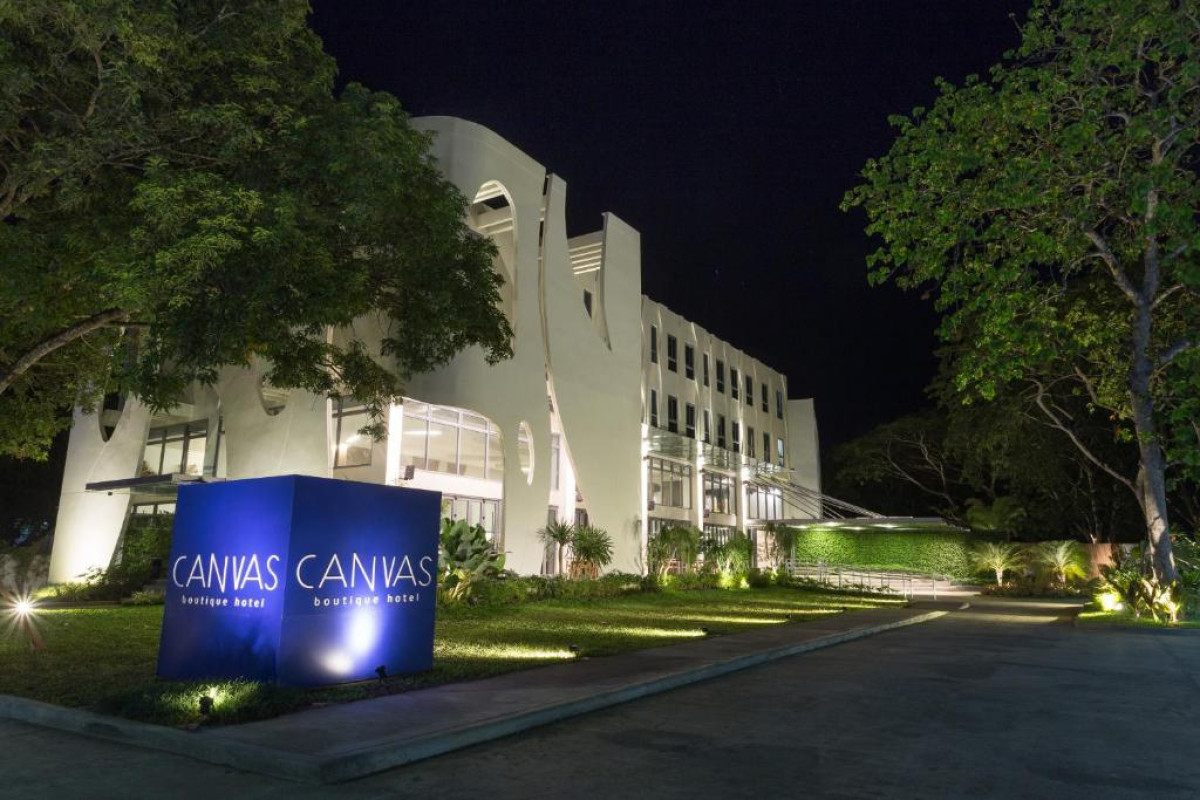 Hotel Canvas Boutique