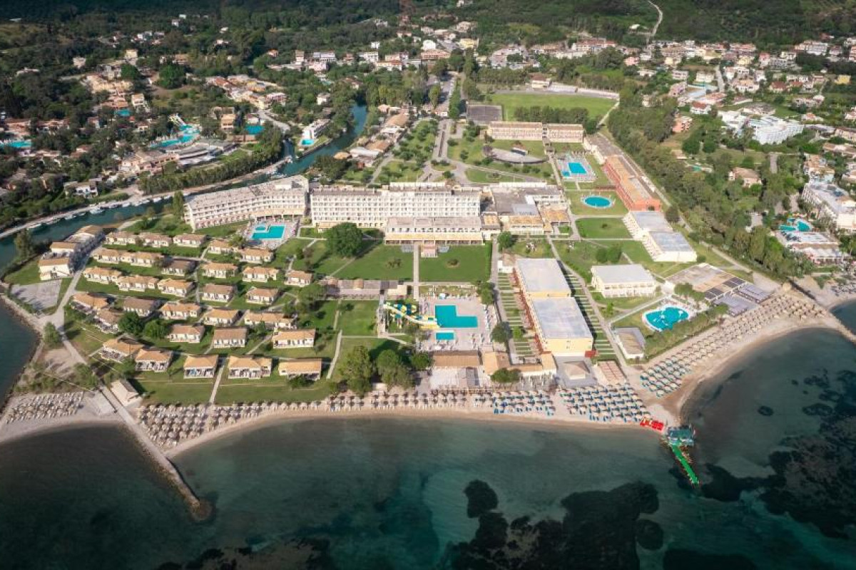 Hotel Canvas by Mitsis Messonghi