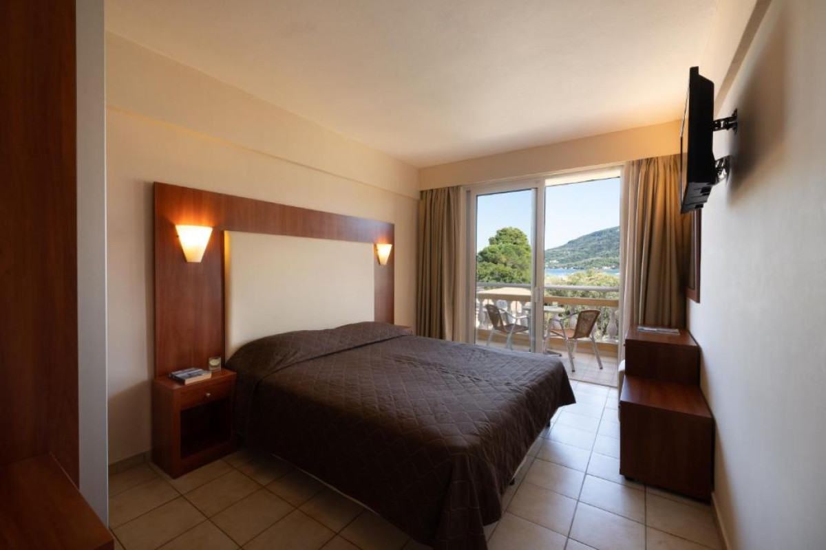 Hotel Canvas by Mitsis Messonghi