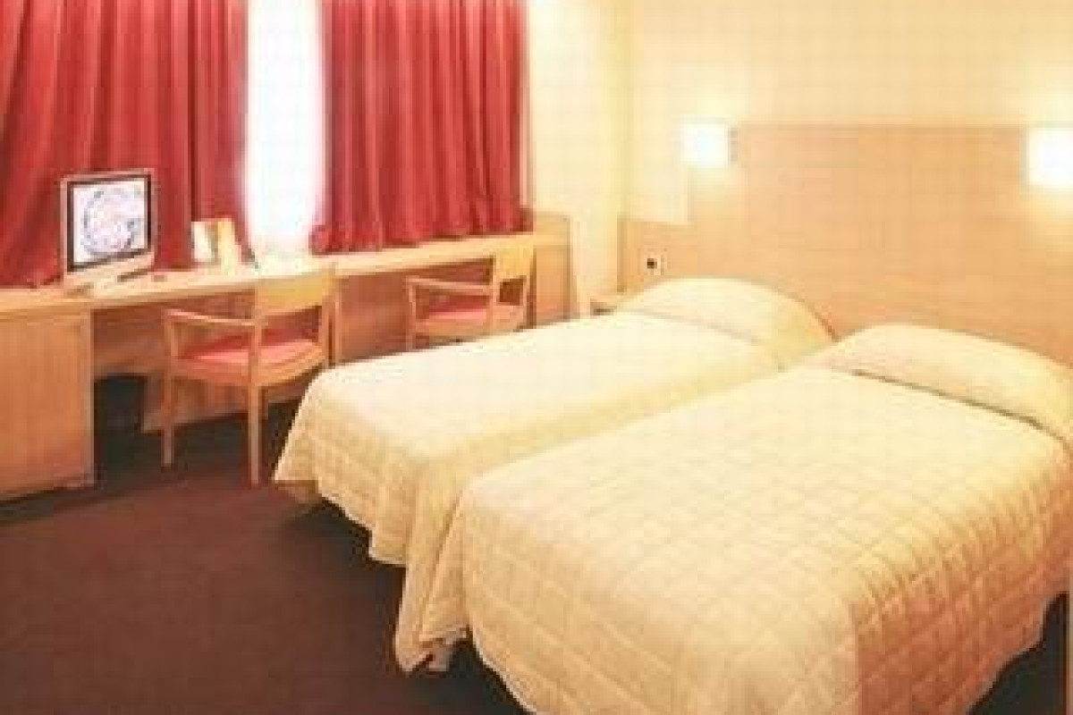 Hotel Capital