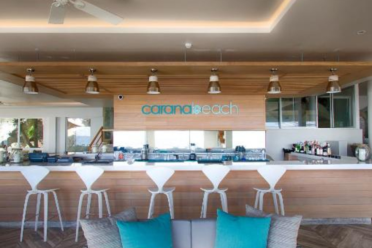 Hotel Carana Beach
