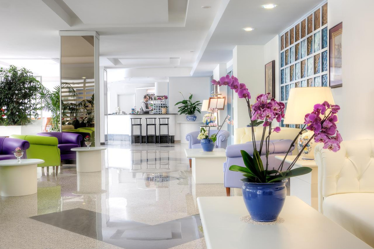 Hotel Caravel