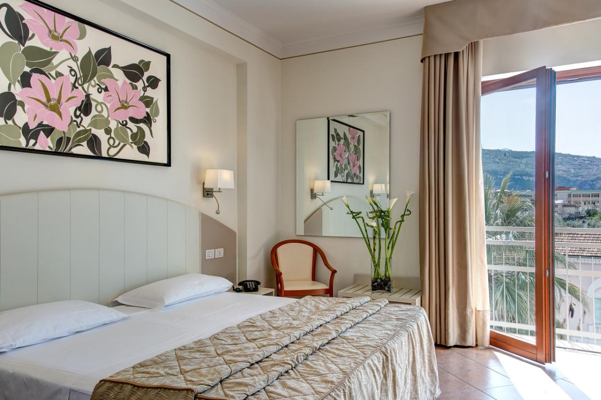 Hotel Caravel