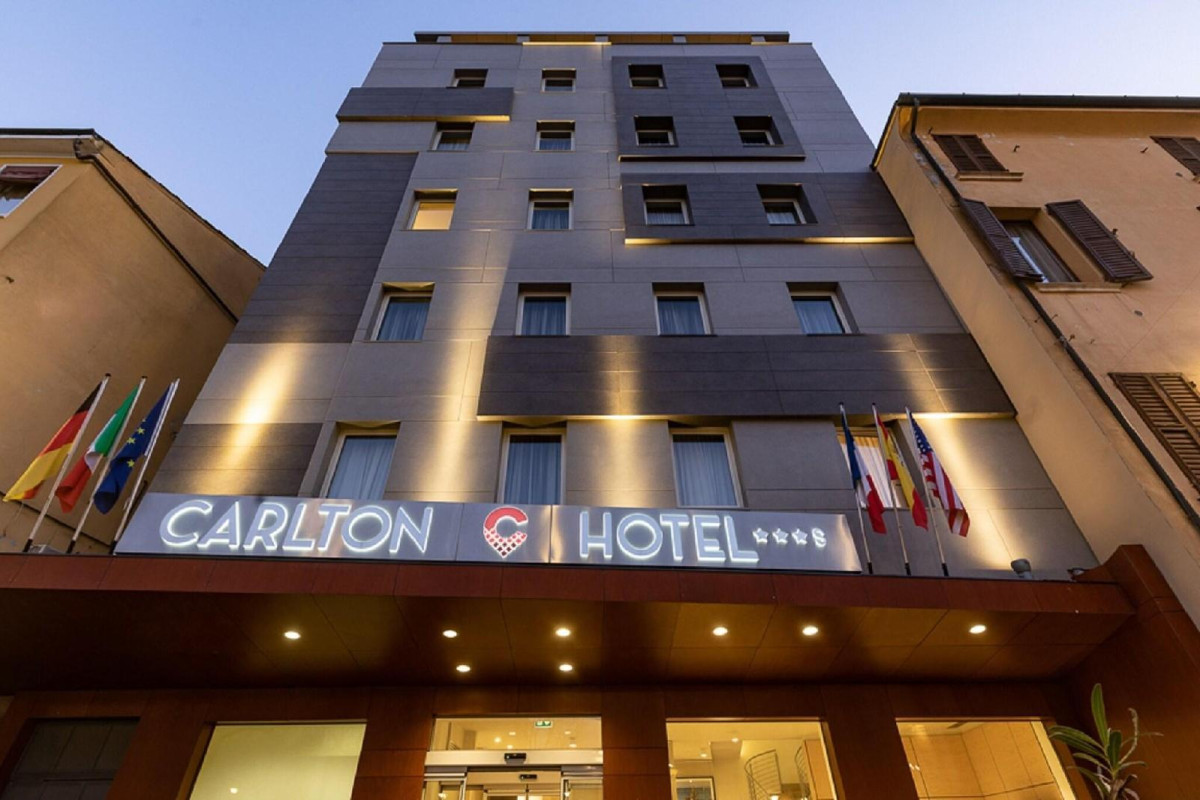 Hotel Carlton