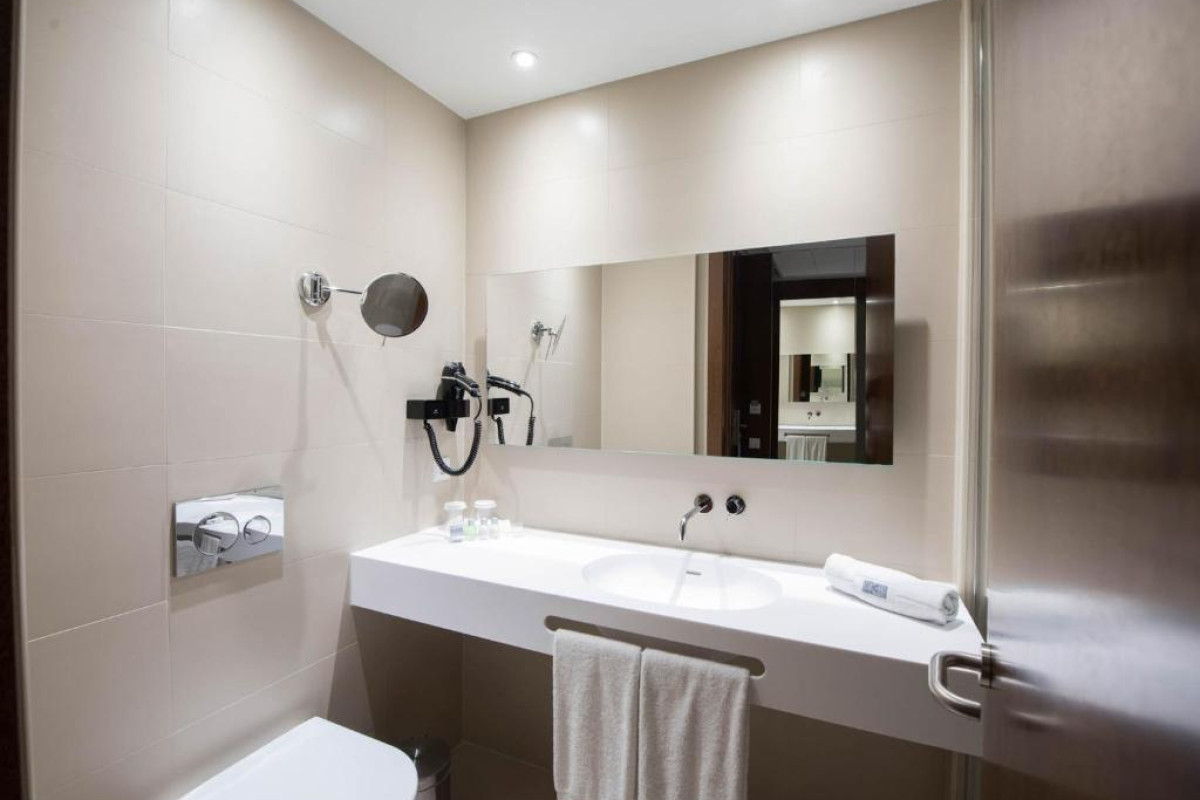 HOTEL CARRIS PORTO RIBEIRA