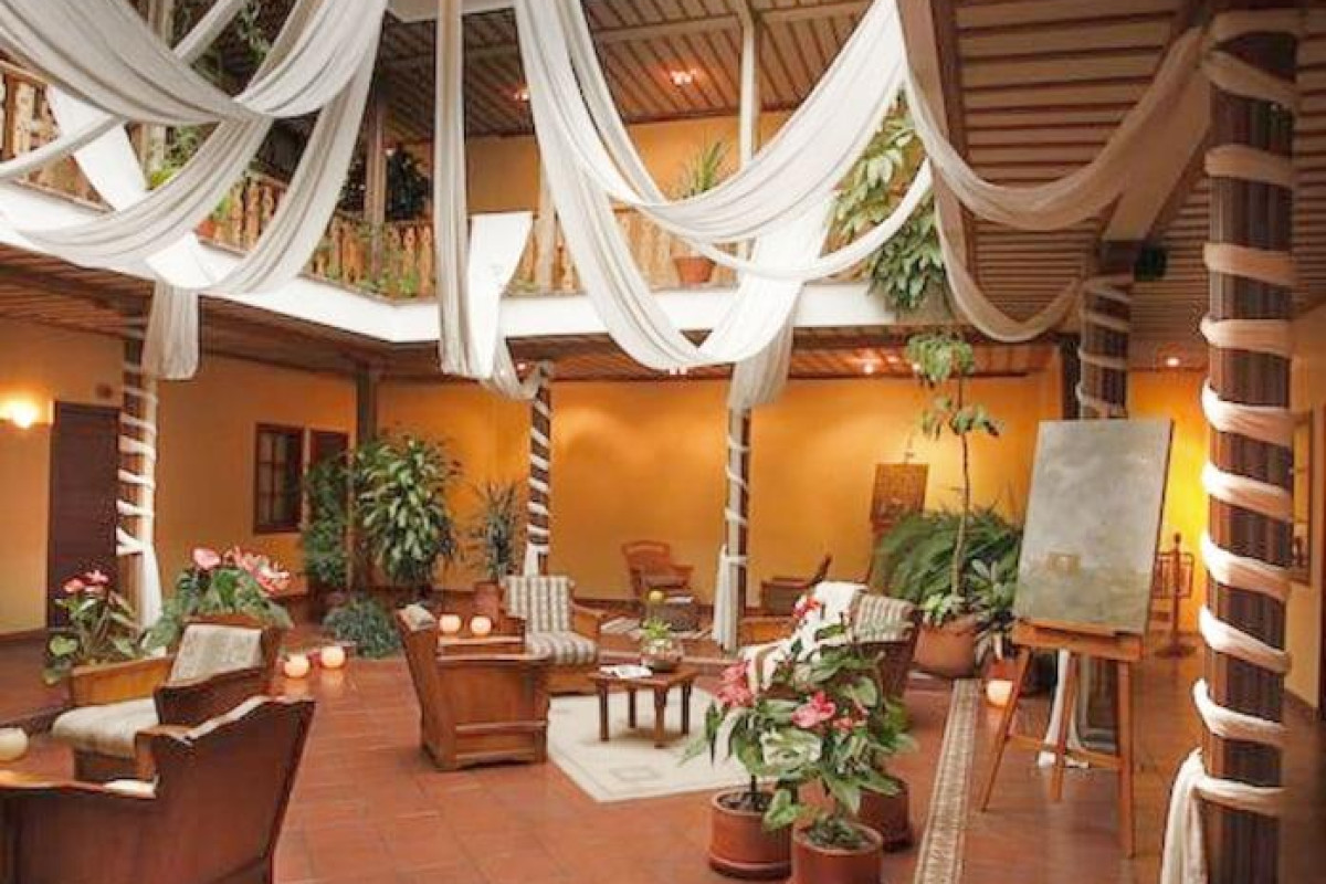 Hotel Carvallo