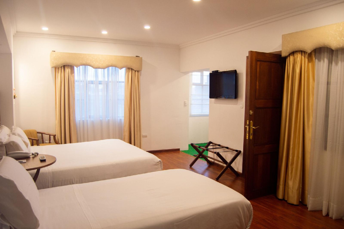 Hotel Carvallo