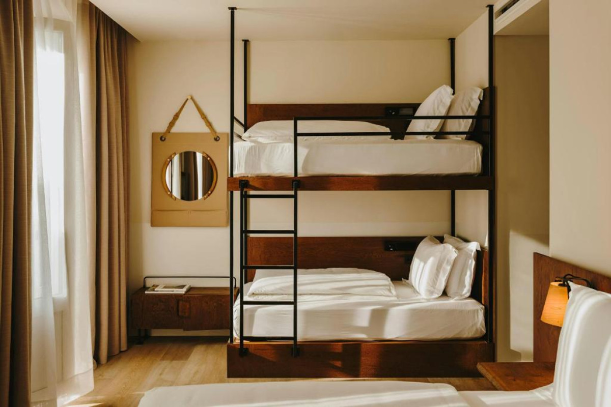 CASA LUZ HOTEL