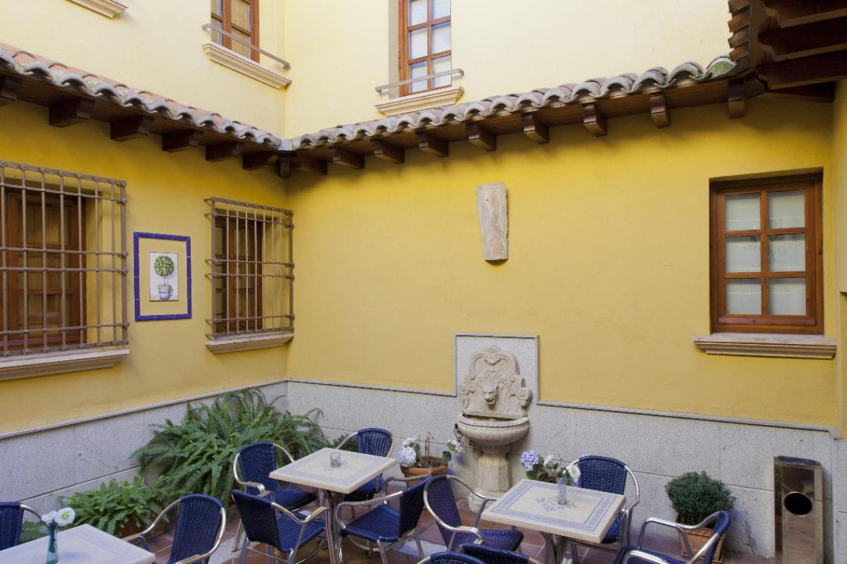 CASONA DE LA REYNA