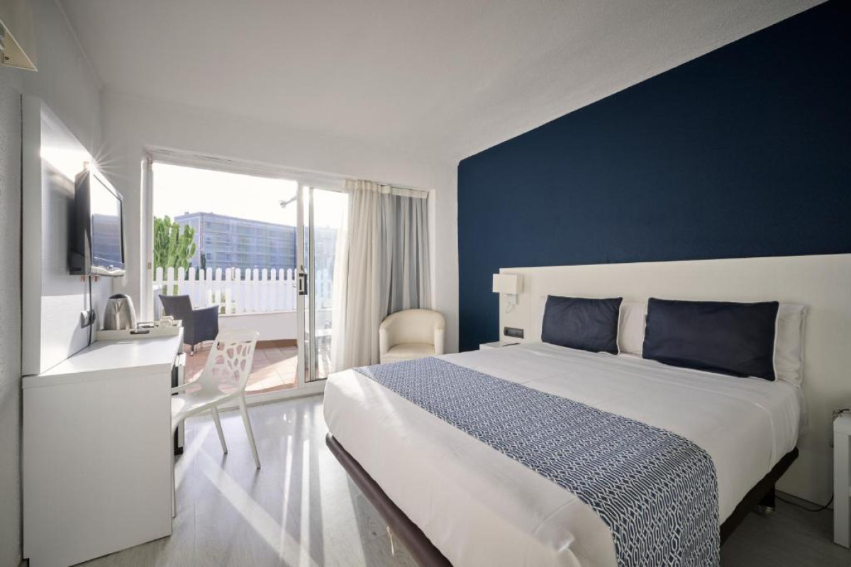 Hotel Catalonia del Mar - Adults Only