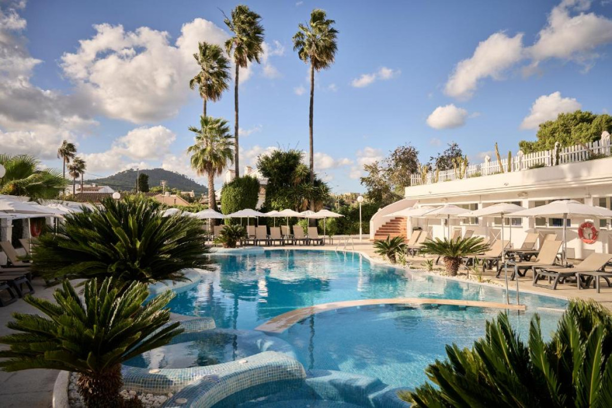 Hotel Catalonia del Mar - Adults Only