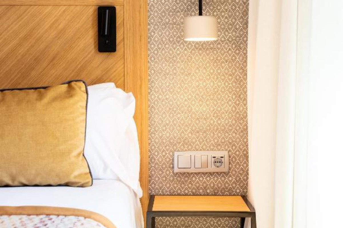 Hotel Catalonia Eixample 1864