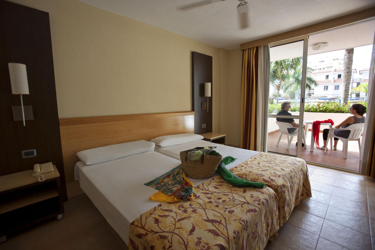 Hotel Catalonia Oro Negro