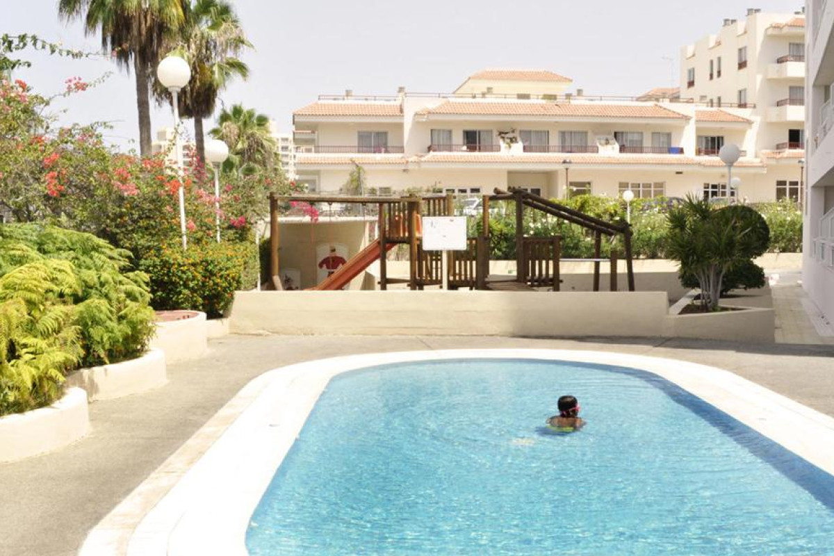 Hotel Catalonia Oro Negro