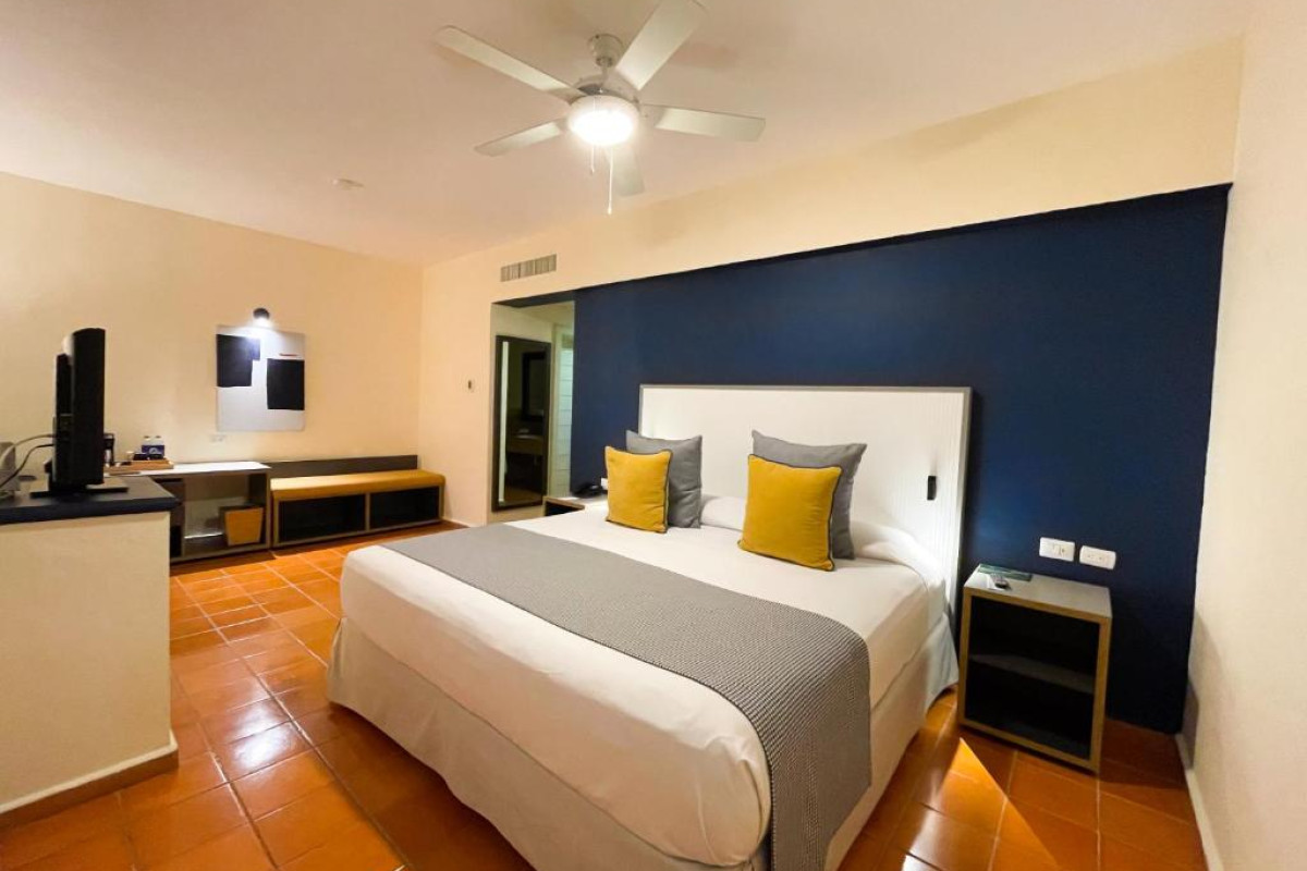 CATALONIA PUNTA CANA