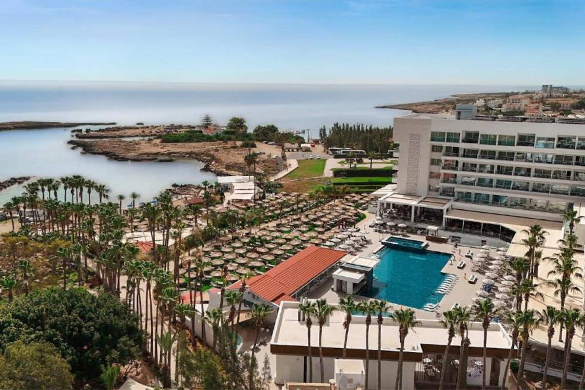 Hotel Cavo Maris Beach
