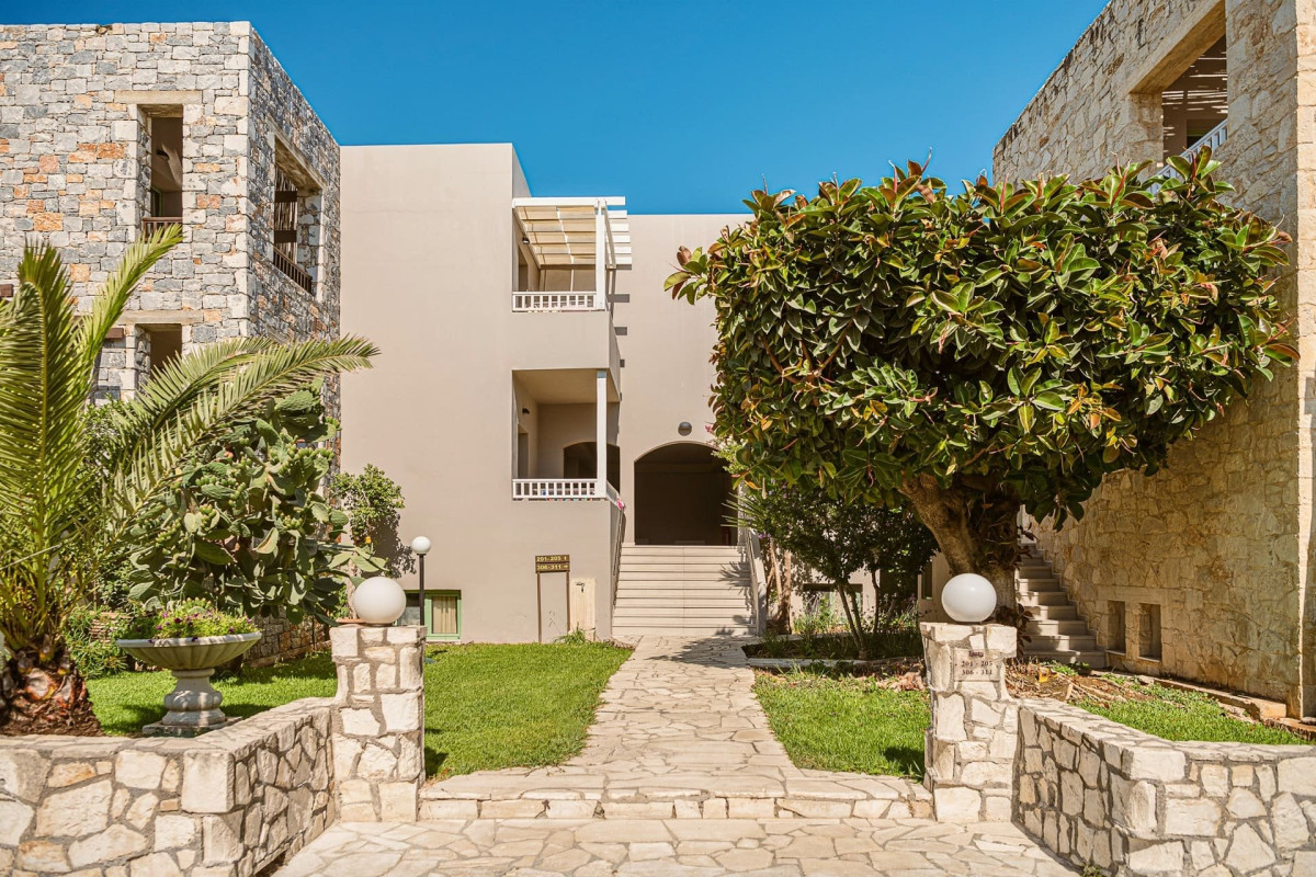 Erato Beach Hotel