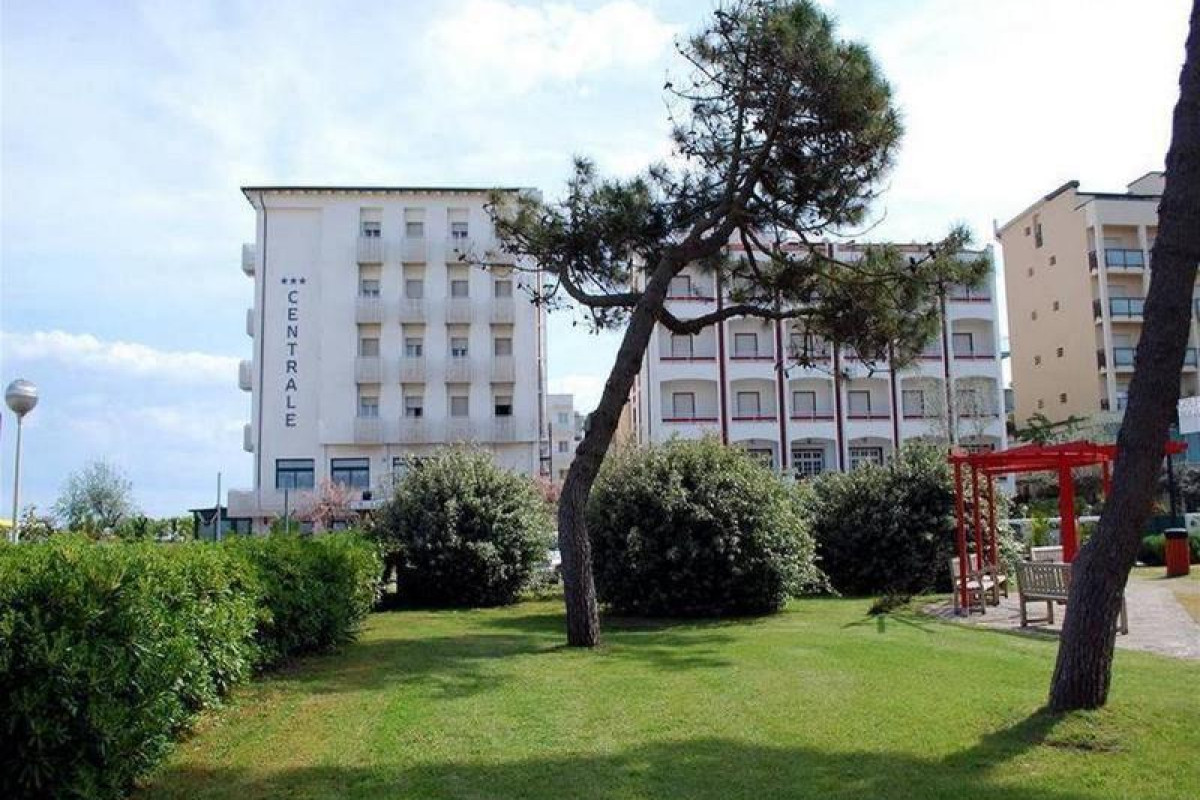 HOTEL CENTRALE