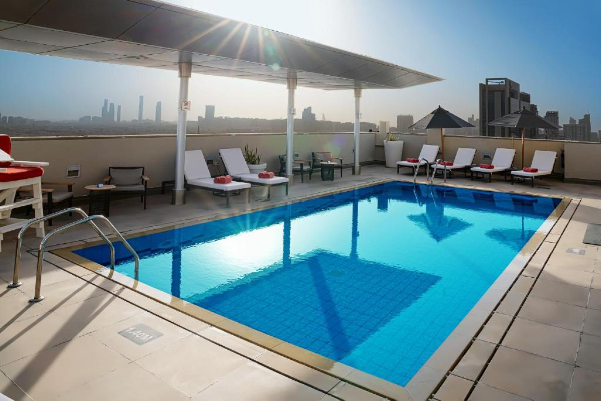 Hotel Centro Al Manhal by Rotana