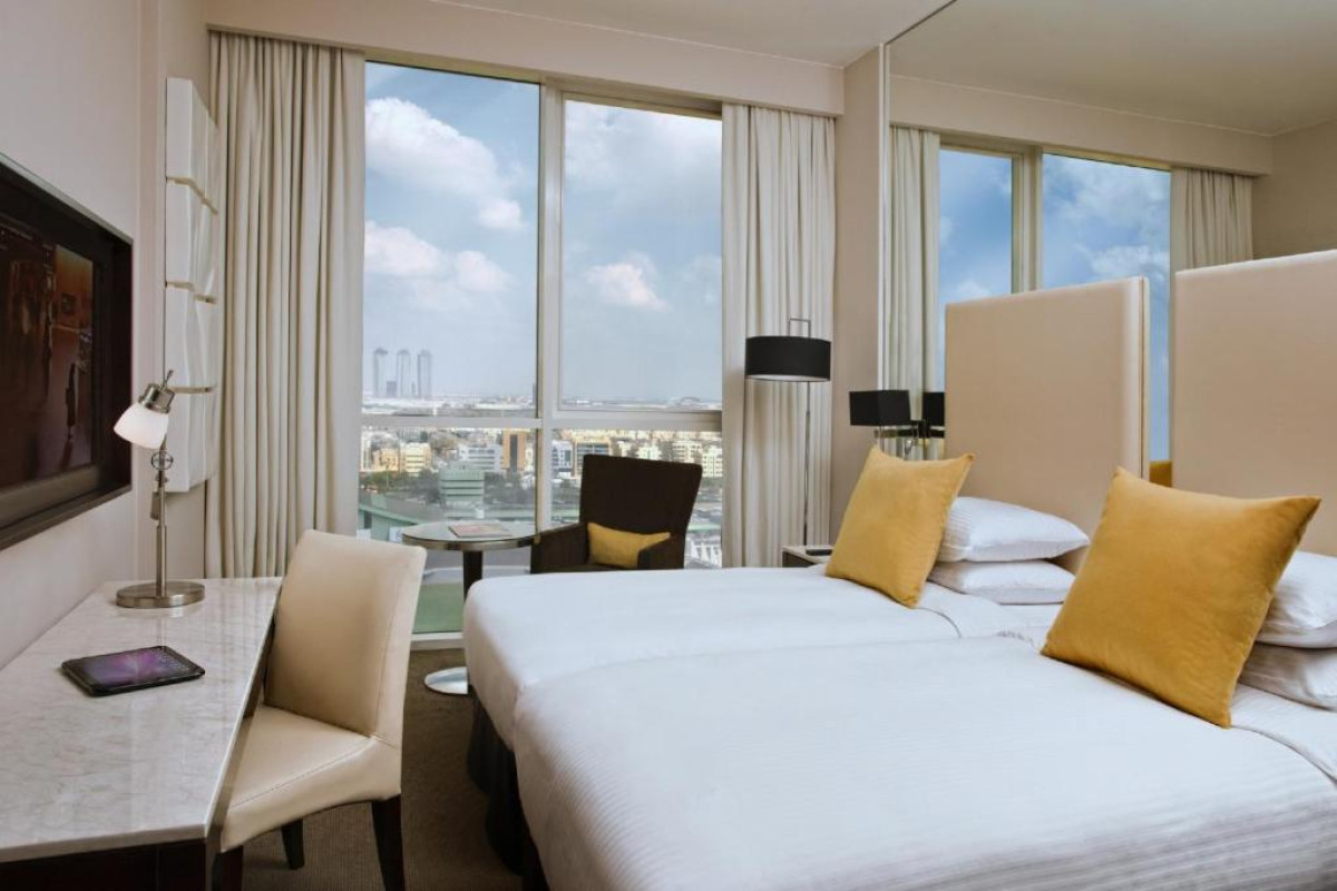 Hotel Centro Al Manhal by Rotana
