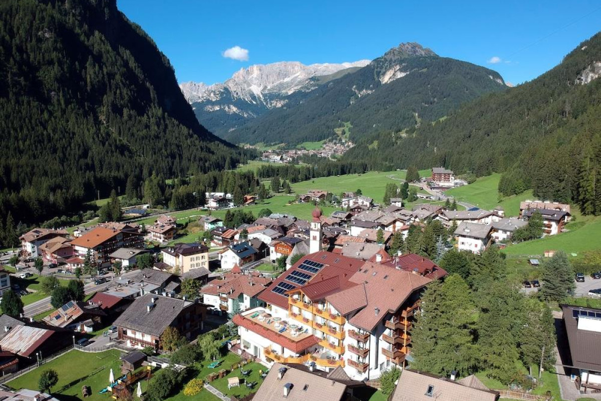 Hotel Cesa Tyrol