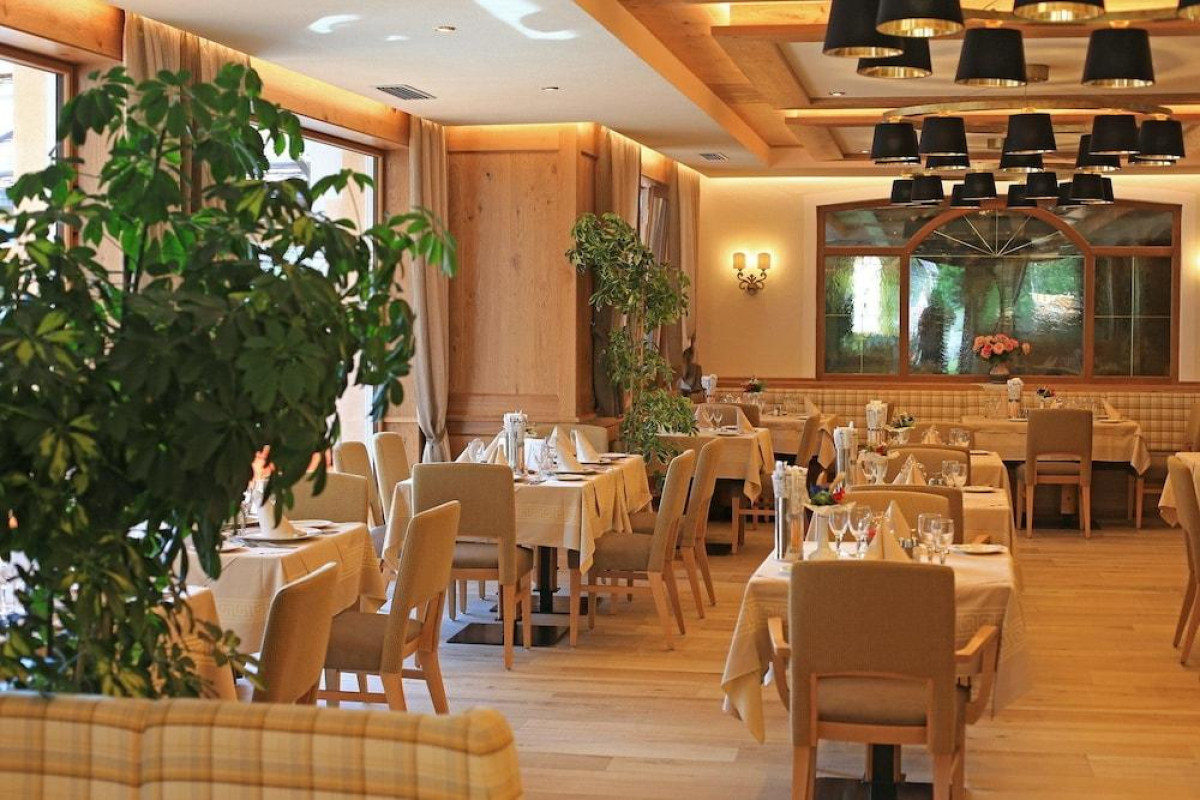 Hotel Cesa Tyrol