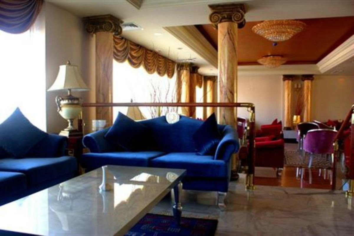 CESAR HOTEL