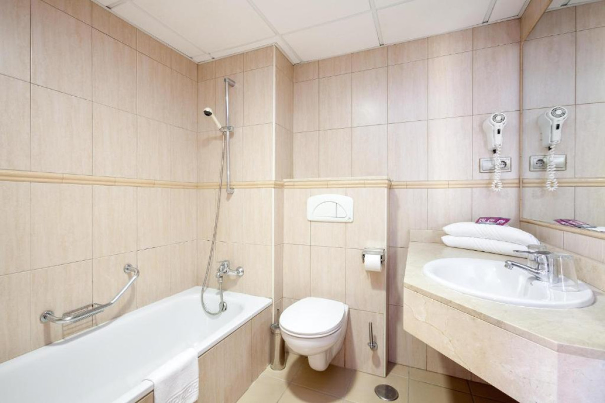 Hotel Chatur Costa Caleta