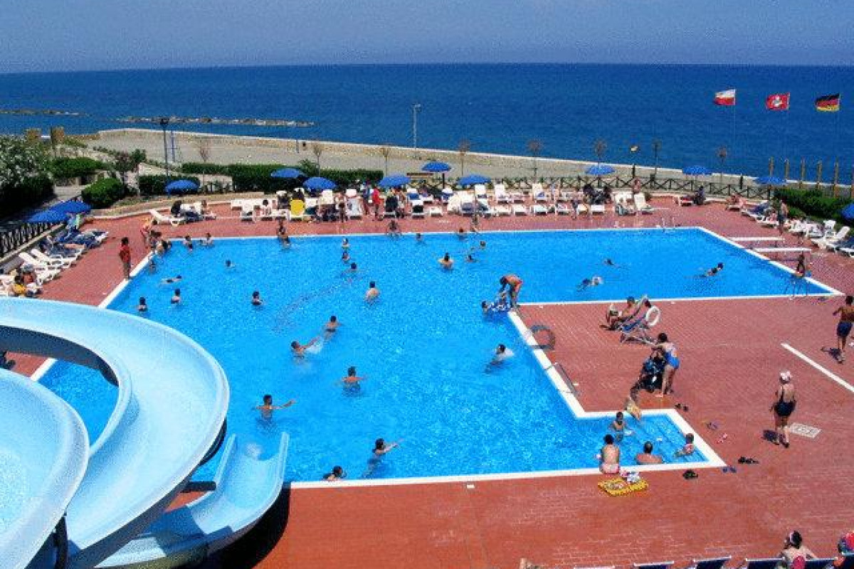 HOTEL CLUB CALANOVELLAMARE
